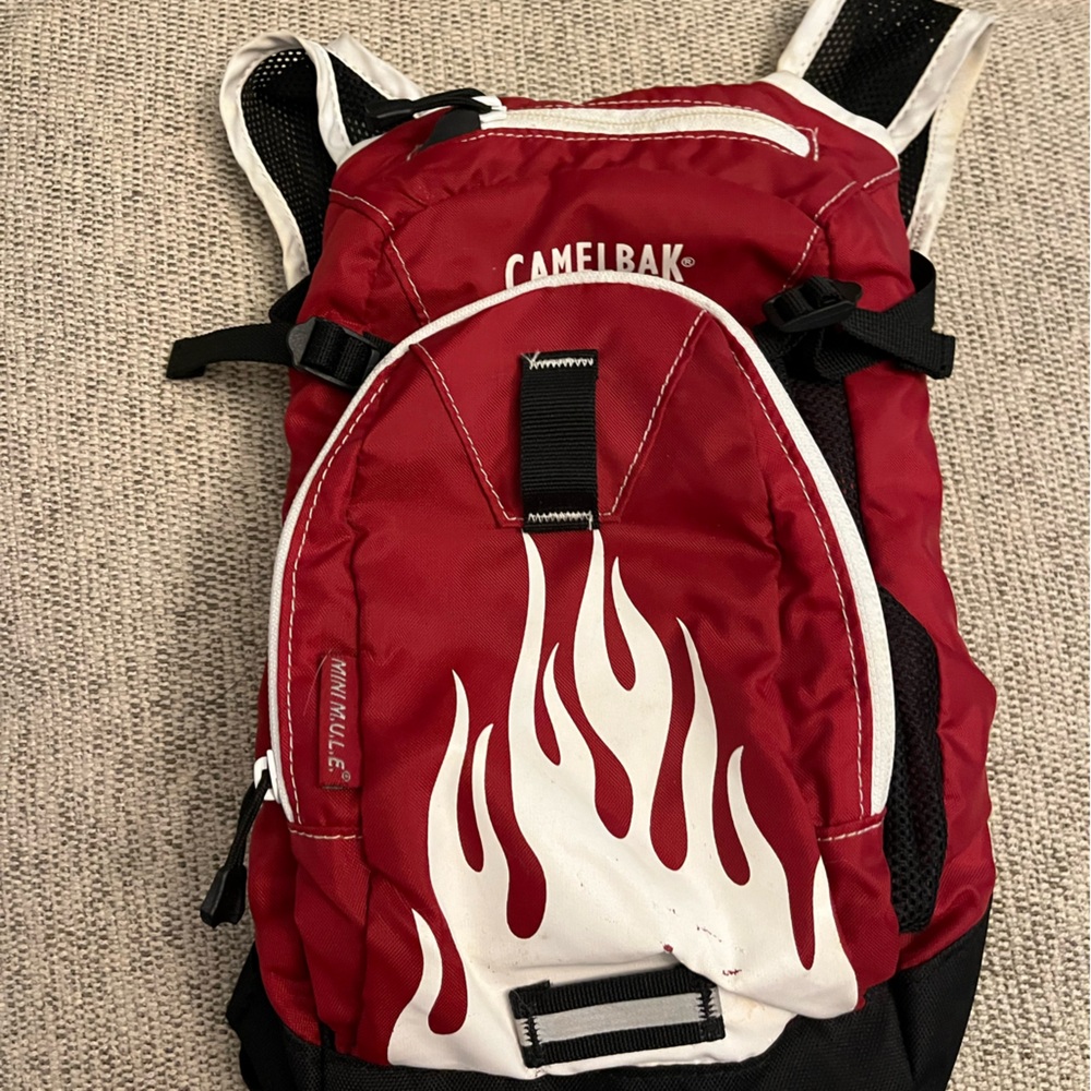 Camelbak Mini M.U.L.E. Kids Hydration Hiking backpack 50oz